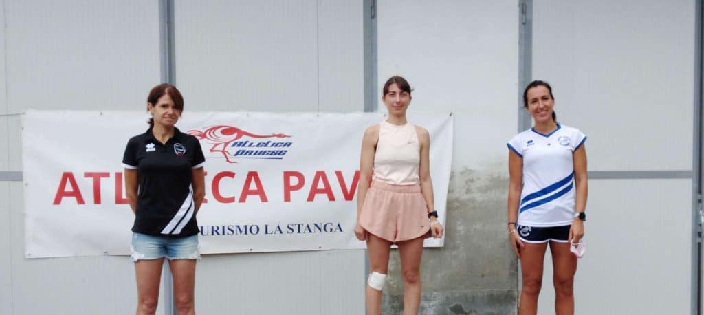 podio-femminile-gara-corta-san-zaccaria-2021